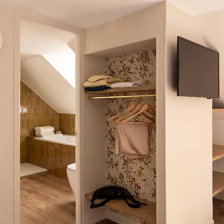 Hotel D'espagne 3*