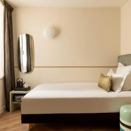 D'espagne 3* Paris
